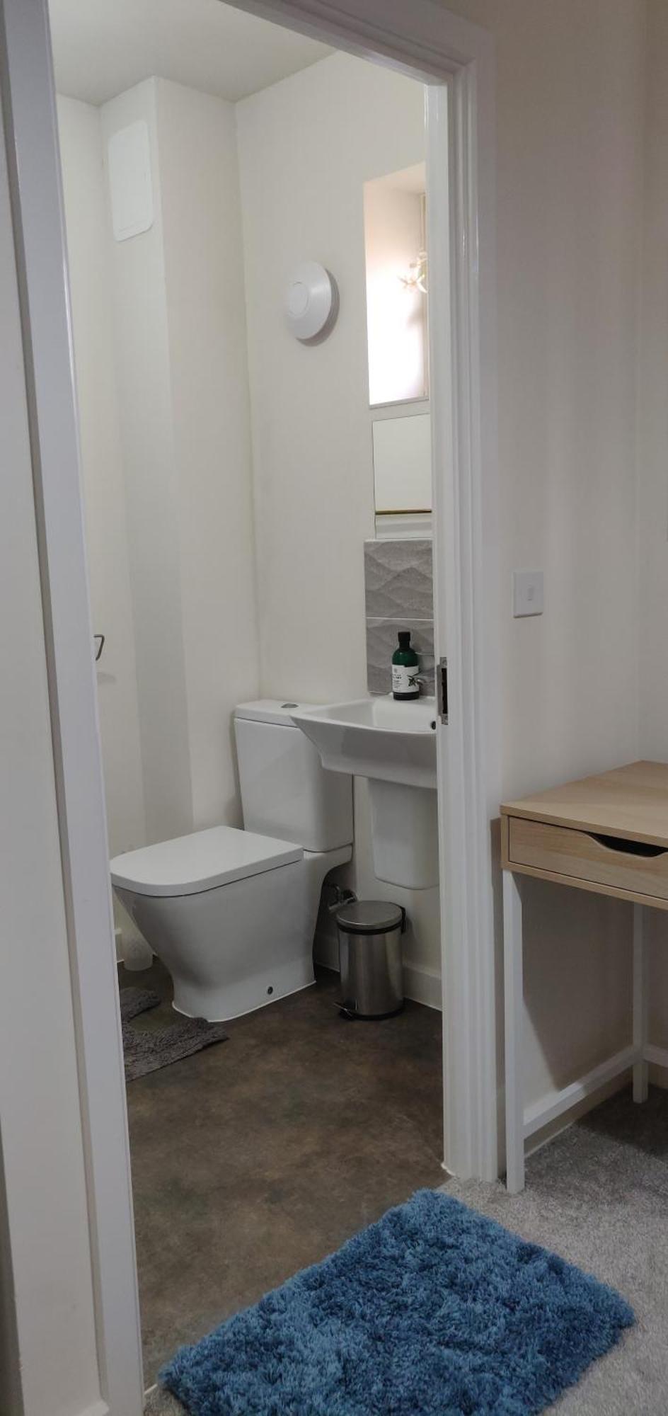 Отель 30 Aldiss Drive Kingston Bagpuze Экстерьер фото